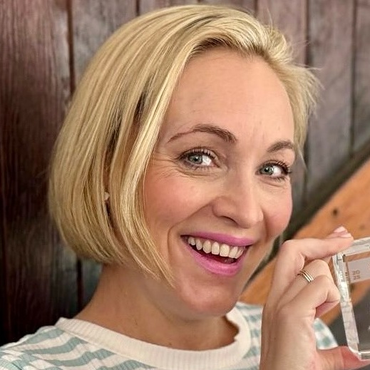 Nadia Valvekens biography